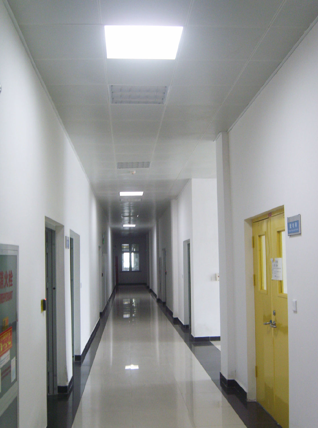 通用汽車(chē)基地室內(nèi)照明